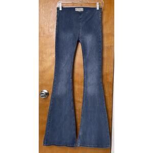 Free People We The Free Penny Pull-on Flare Jeans Sz 25 Stretch Low Rise Boho